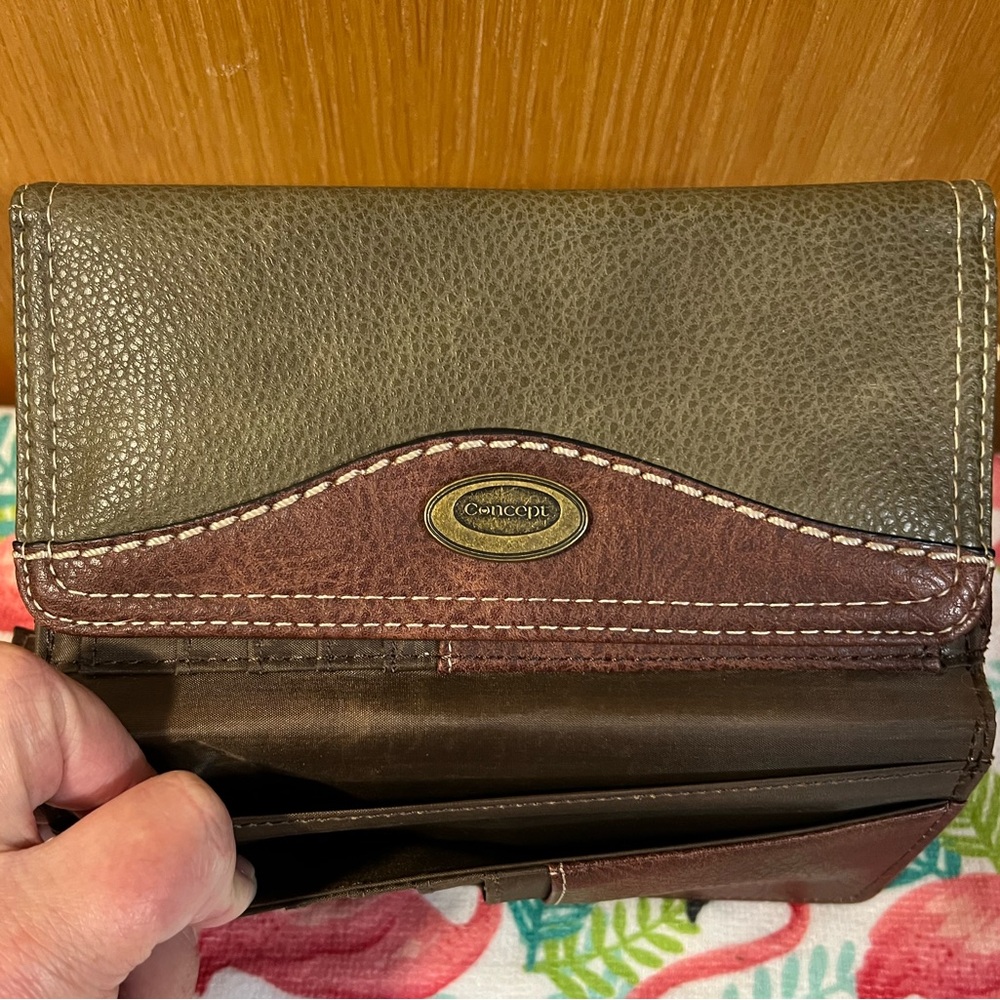 Concept Wallet - Picture 6 of 7